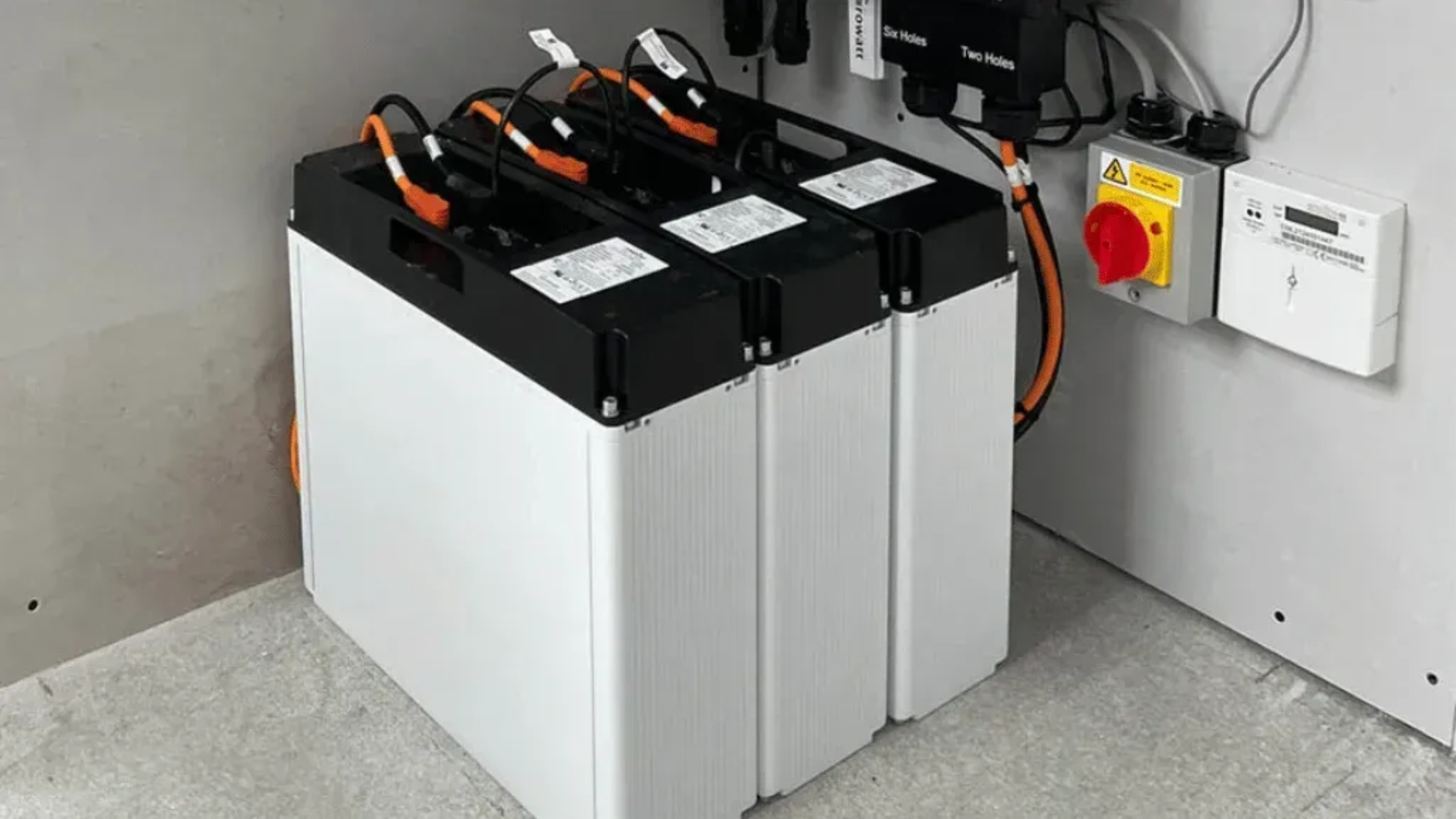 What Size Solar Battery Do I Need for My Home?